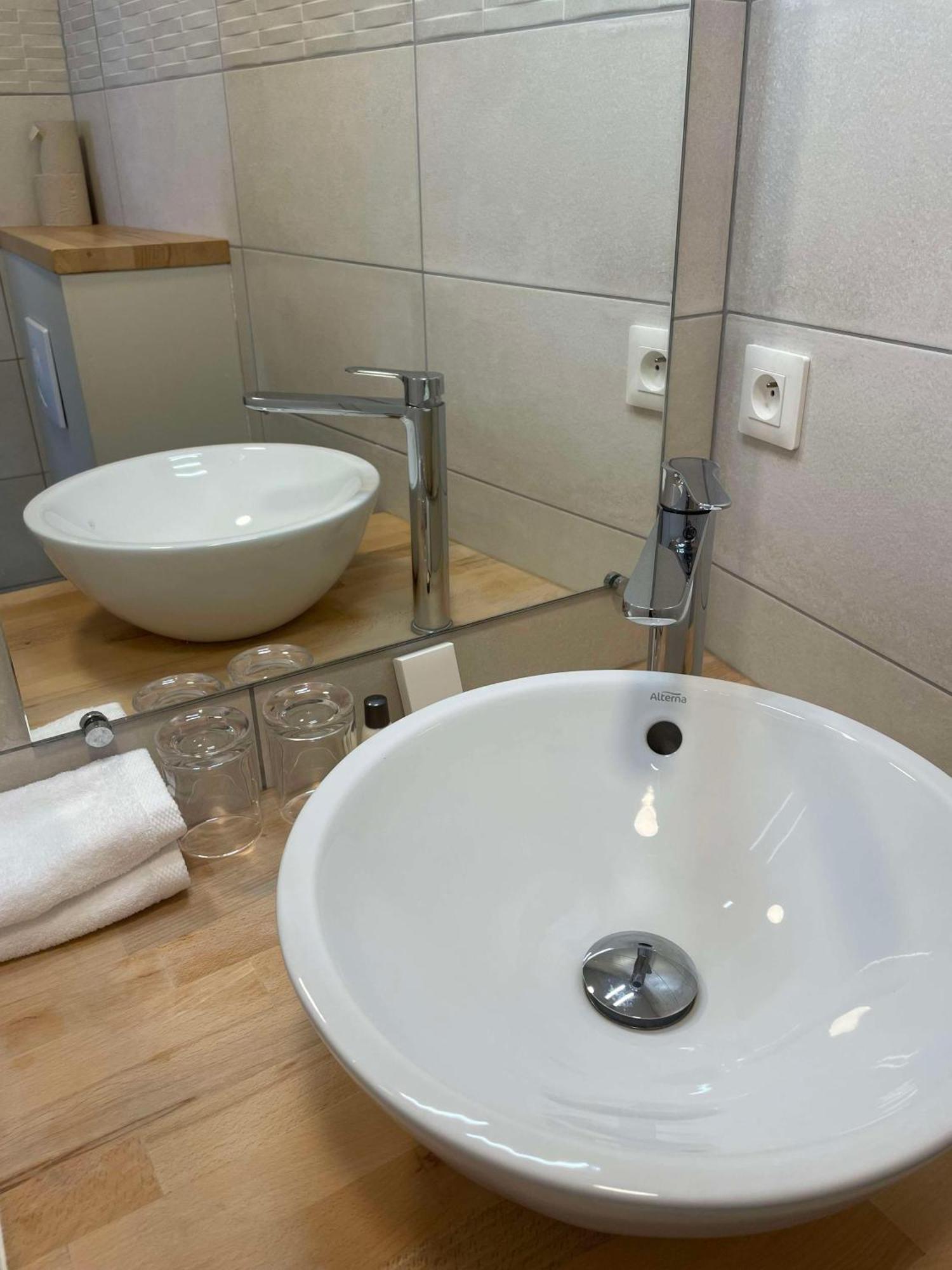 Brit Hotel Kara Sainte Anne D'Auray 외부 사진